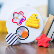 Baby einstein - set de jucarii senzoriale zen & cal's playground bbb12493