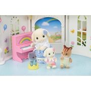 Sylvanian families-loc de joaca castel culori vesele sf5743