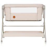 Patut co-sleeper, Lionelo, Leonie Plus, Pliabil, Cu sistem de leganare, Cu setare unghiulara, Reglabil in 6 pozitii pe inaltime, Conform cu standardele europeane de securitate EN1130 si EN16890, Bej BYNLO-LEONIE_PLUS_BEIGE_SAND
