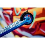 Trotineta, Lionelo, Whizz, Pentru Acrobatii, Rulmenti ABEC-9, Sistemul de compresie IHC 9, 20 - 100 kg, Conform cu standardul european de securitate EN14619, Multicolor BYNLO-WHIZZ_NEO_BLACK_CARBON_MULTICOLOR