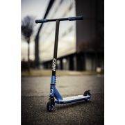 Trotineta, Lionelo, Whizz, Pentru Acrobatii, Rulmenti ABEC-9, Sistemul de compresie IHC 9, 20 - 100 kg, Conform cu standardul european de securitate EN14619, Multicolor BYNLO-WHIZZ_NEO_BLACK_CARBON_MULTICOLOR