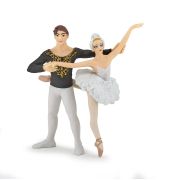 PAPO SET FIGURINE BALERINA SI PARTENERUL EI VIVPapo39128