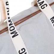 Geanta de infasat Childhome Mommy Bag Signature Alb ERFCH-CWMBBSCOW