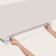 Bariera de protectie pentru pat, Lionelo, Lora XL, Pliabila, Sistem de blocare StandSafe, Geanta de transport inclusa, 150x46 cm, Conform cu BS 7972:2001+A1:2009, Bej BYNLO-LORA_XL_BEIGE_SAND
