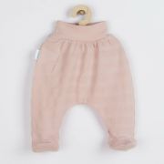 Set 3 piese, New Baby, Include body cu maneca lunga, pantalonasi cu botosei, caciulita, Marime 62, Din bumbac 100%, I am Pink BYN49087