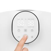 Espressor pentru lapte praf, Lionelo, Baby Presto, Functie declorizare si dozare a apei, Cu afisaj digital LED, Cu rezervor de 2 L, Alb BYNLOC-BABYPRESTO