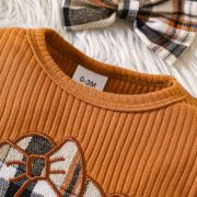 Costumas cu body maro si fustita in carouri - teddy mdhmm-352-r2