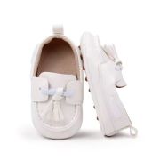 Pantofiori albi tip mocasini cu ciucurasi chbbw3238-3-va1