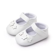 Pantofiori albi cu trei floricele aplicate chxc-22-10-va5