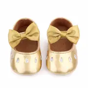 Pantofiori aurii din lac cu puncte argintii chd2585-3-va8