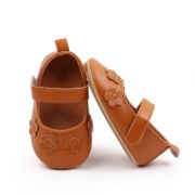 Pantofiori bebelusi maro din piele ecologica cu flori aplicate csssj3157-3-va6