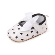 Pantofiori eleganti albi cu inimioare negre csbh3103-4-va7