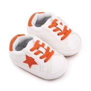 Adidasi albi cu steluta portocalie chd2641-1-va8