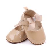 Pantofiori crem din lac cu fundita si strasuri csbhx3054-1-va16