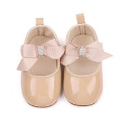 Pantofiori crem din lac cu fundita si strasuri csbhx3054-1-va16