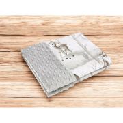 Paturica pufoasa, MimiNu, Cu doua fete, Dimensiune 75x100 cm, Din tesatura Minky si bumbac, Materiale certificate Oeko Tex Standard 100, Design, Woodland BYN6426972026628