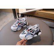 Adidasi albi cu detalii negre si luminite pentru baietei mb7763-3-c