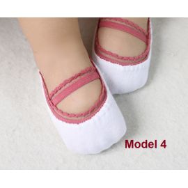 Talpici pentru fetite (Marime Disponibila: 9-12 luni (Marimea 20 incaltaminte), Model: 2) MDSKK113-C14