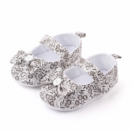 Pantofiori albi cu floricele negre (Marime Disponibila: 3-6 luni (Marimea 18 incaltaminte)) ADd2424-3-p01