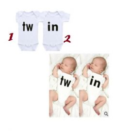 Body alb pentru gemeni - Twin (Marime Disponibila: 18-24 luni, Model: 1) ADHY1356