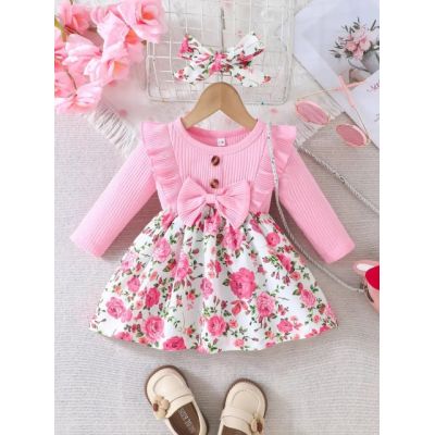 Rochita roz cu imprimeu cu trandafirasi pe fond alb mdtu15-r1