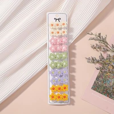 Set de 2 clame cu floricele crosetate mdtuc05