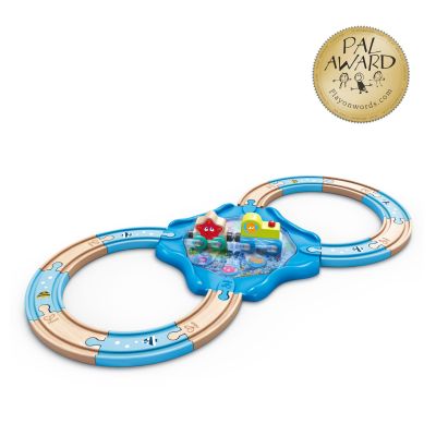 Jucarie din lemn - Tren de jucarie cu animale marine (15 piese)