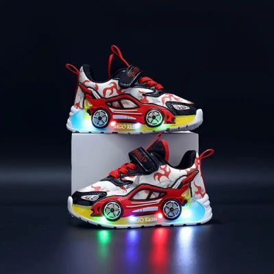 Adidasi cu luminite pentru baietei - masinuta rosie mdtui12