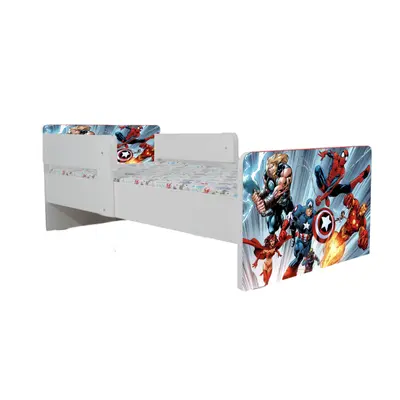 Pat pentru baieti Avengers 3, Cu Dubla Protectie, cu Saltea SafeNest 130x60 Cm, 2-6 Ani  Ptv8055