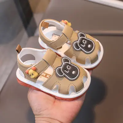 Sandalute crem cu piuitoare - ursulet lc mb2025su08-4-s1