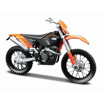 MAISTO MOTOCICLETA METALICA CU STAND EDITIE SPECIALA KTM 450 SCARA 1 LA 18 VIVMST39349_KTM450