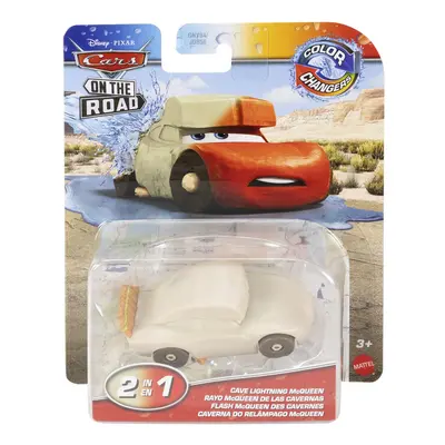 CARS MASINUTA FULGER MCQUEEN DIN PESTERA CU CULORI SCHIMBATOARE VIVMTGNY94_JHG32