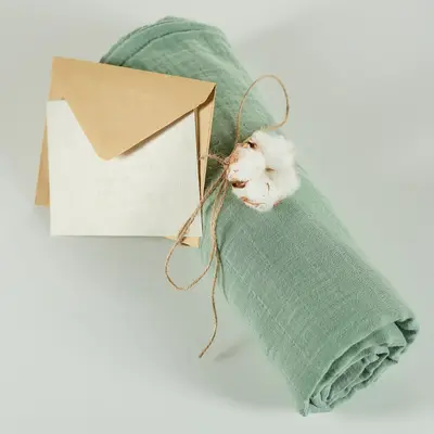 Onino - muselina multifunctionala din bumbac 100% organic, hug.me, serene green, x1 bucata, 120 x 120 cm, certificata gots bbbcdsw004