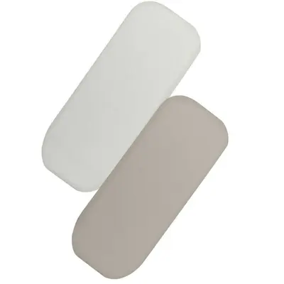 Set cearceafuri cu elastic, Lionelo, 70x28 cm, Pentru landouri si patutul co-sleeper Malin, Pentru saltele de max. 10 cm inaltime, Din bambus, Usor de spalat, 30 grade, Fara calcare, Ecologic, Alb/Bej BYNLO-BAMBOO_SHEET_OFF_WHITE_BEIGE_70x28