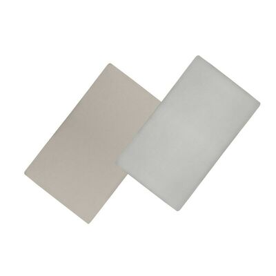 Set cearceafuri cu elastic, Lionelo, Pentru patuturi 120 x 60 cm, Pentru saltele de max. 10 cm inaltime, Din bambus, Usor de spalat, 30 grade, Fara calcare, Ecologic, Alb/Bej BYNLO-BAMBOO_SHEET_OFF_WHITE_BEIGE_118x60