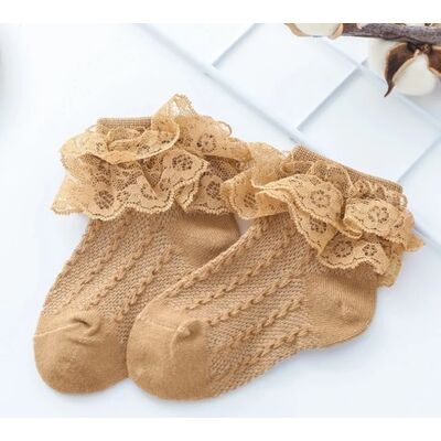 Sosetele maro cu model din tesatura si danteluta mbskk121-2