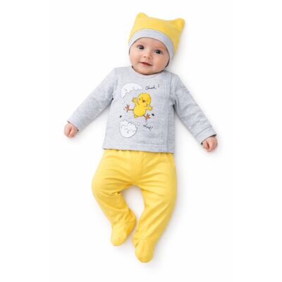 Set bebelus 3 piese bumbac cu imprimeu pui, pantaloni cu botosei si caciulita trpb0079-cp1