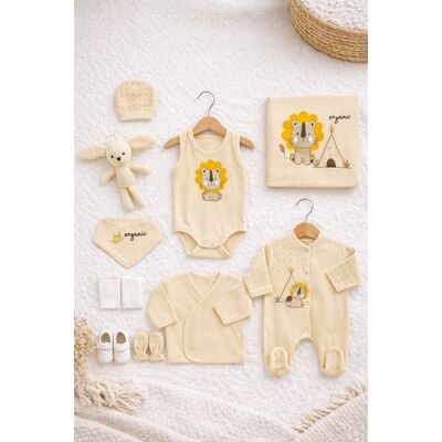 Set nou nascut baieti 10 piese bumbac organic si jucarioara trpb0110
