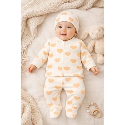 Set bebe 3 piese bumbac inimioare piersica bluza pantaloni cu botosei caciula trpb0143