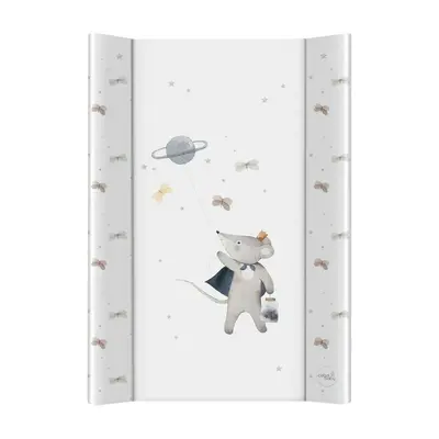 Saltea de infasat, Ceba Baby, Ultra Light, Cu Intaritura, 70x50 cm, Suprafata impermeabila, Pentru comode de infasat sau patuturi, Fara ftalati, 0 luni+, Cosmic Mouse BYNAGS-204-000-809