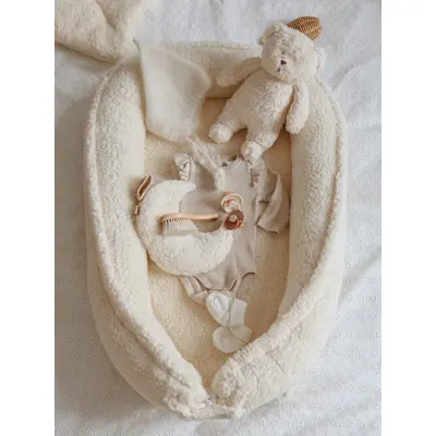 Suport De Dormit Babynest Premium Din Tesatura Bucle Crem, Teddy By Babyly, 80x50 Cm Pjb4190141