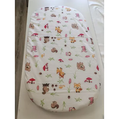 Cearsaf cu elastic din bumbac ranforce Animalutele padurii pentru saltea ovala de 122x69x11 cm - ASC6427968006686