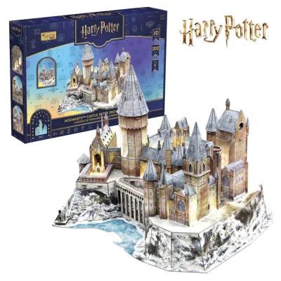 Cubic Fun - Puzzle 3D cu LED Harry Potter Castelul Hogwarts in zapada 202 piese - ARTCU540312