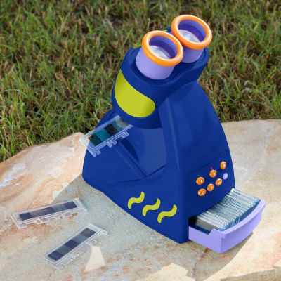 Geosafari - microscopul vorbitor