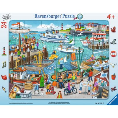 PUZZLE O ZI IN PORT, 24 PIESE - ARTRVSPC06152