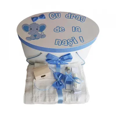 Set trusou de botez si cutie trusou personalizata pentru Baieti Denikos&reg; 224 decor carouri si elefantel - NKO1780