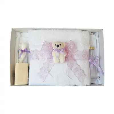 Trusou pentru botez Fetita cu dantela lila si ursulet Denikos&reg; 440 NKO1997