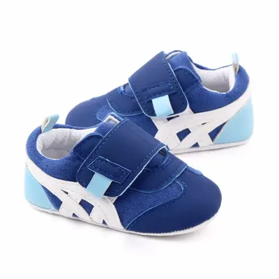Adidasi albastri cu dungi albe - MBd2442-2-p01.3-6 luni (Marimea 18 incaltaminte)