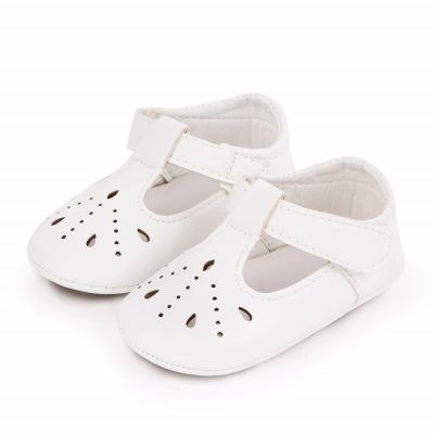 Pantofiori albi cu puncte decupate (Marime Disponibila: 0-3 luni) MDd2489-3-p13
