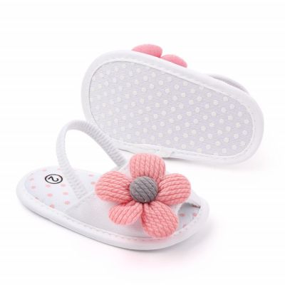 Pantofiori decupati albi cu margareta roz MBd2459-3-SA3(p29)